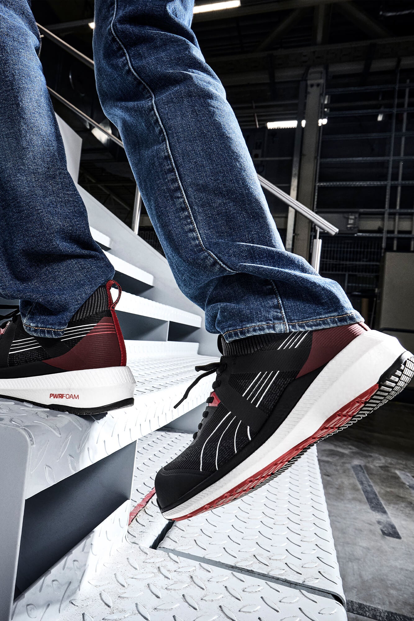 Puma Turbo BLK Red Low sikkerhedssko